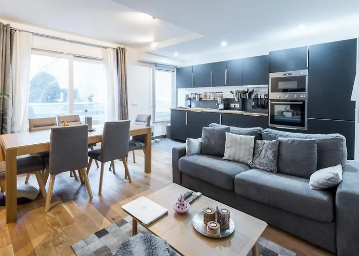 Superb Bright Apt Near Bercy
